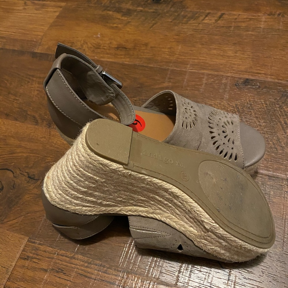 Espadrilles platform wedges